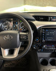 2023 Toyota Hilux SRS