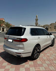 2020 BMW X7