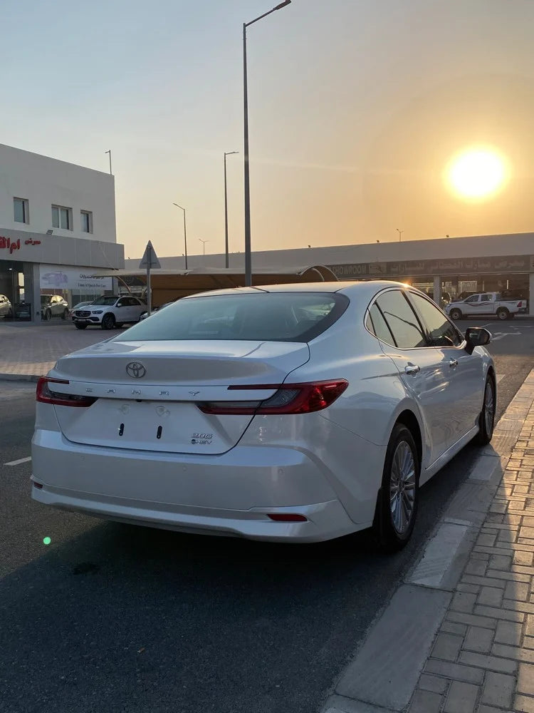 2025 Toyota Camry Hybrid Limited