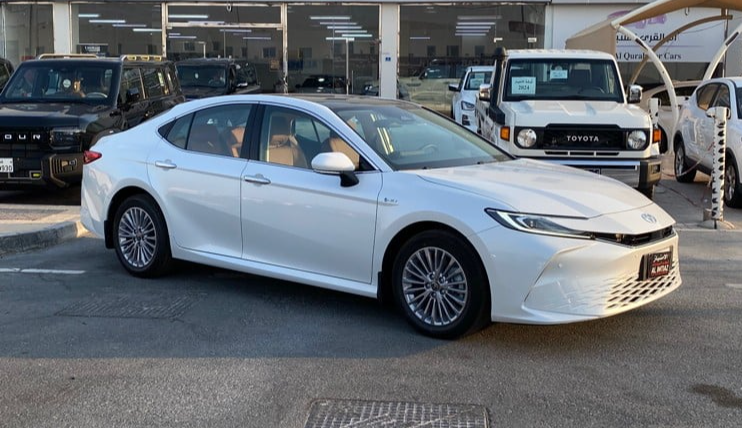 2025 Toyota Camry Hybrid Limited