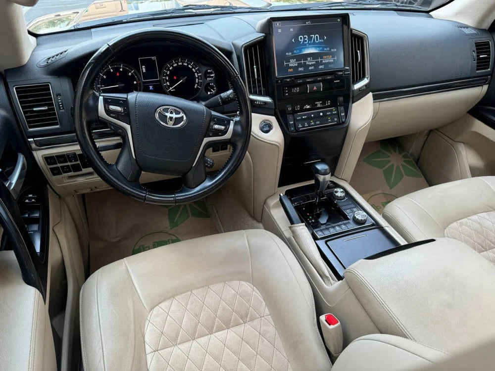 2020 Toyota Land Cruiser GXR Grand Touring